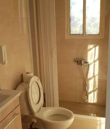 Apartment καλινοβου 1 κευελπιδων πεδιον αρεωσ Athens